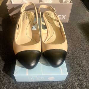 Life Stride Two-Tone Slingback Heels Never Worn